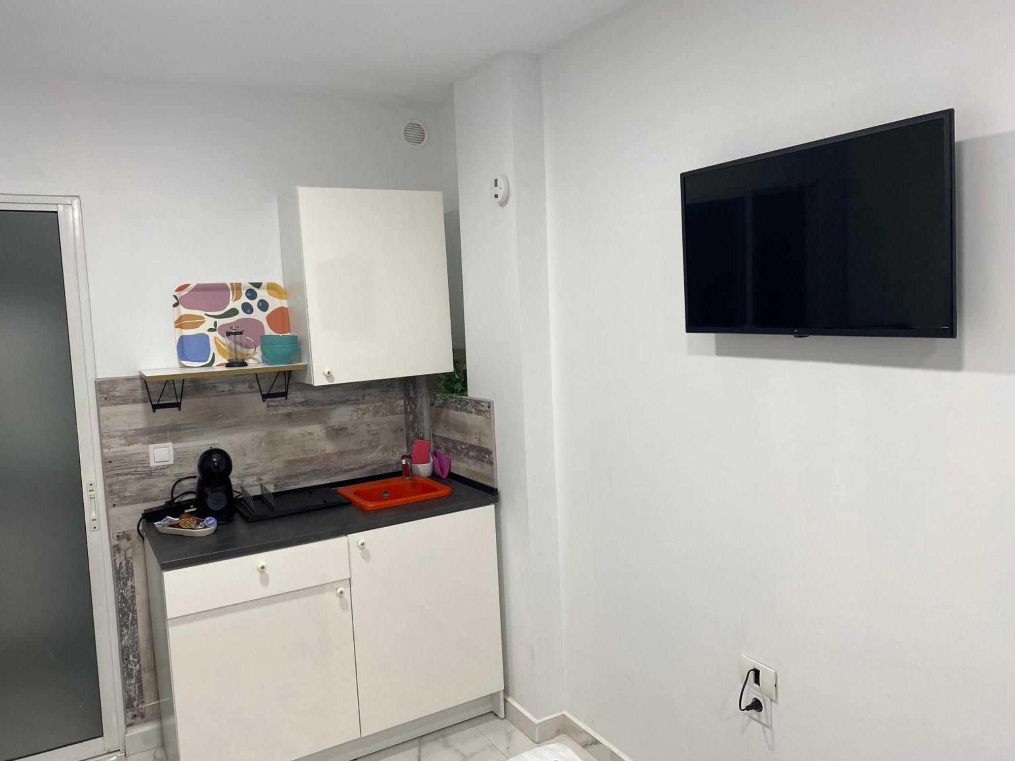 סלוניקי Nirvana Comfort Apartments 2 מראה חיצוני תמונה